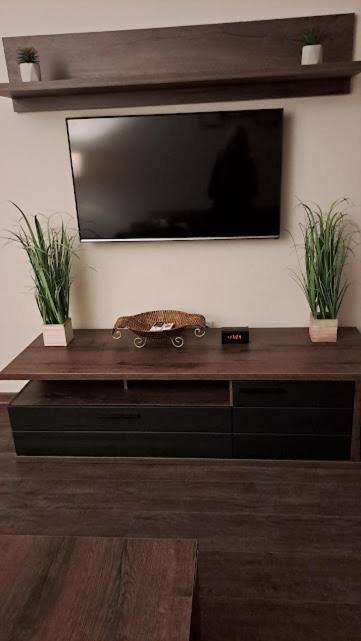 Szilfak City Apartman Hajdúszoboszló Exteriör bild