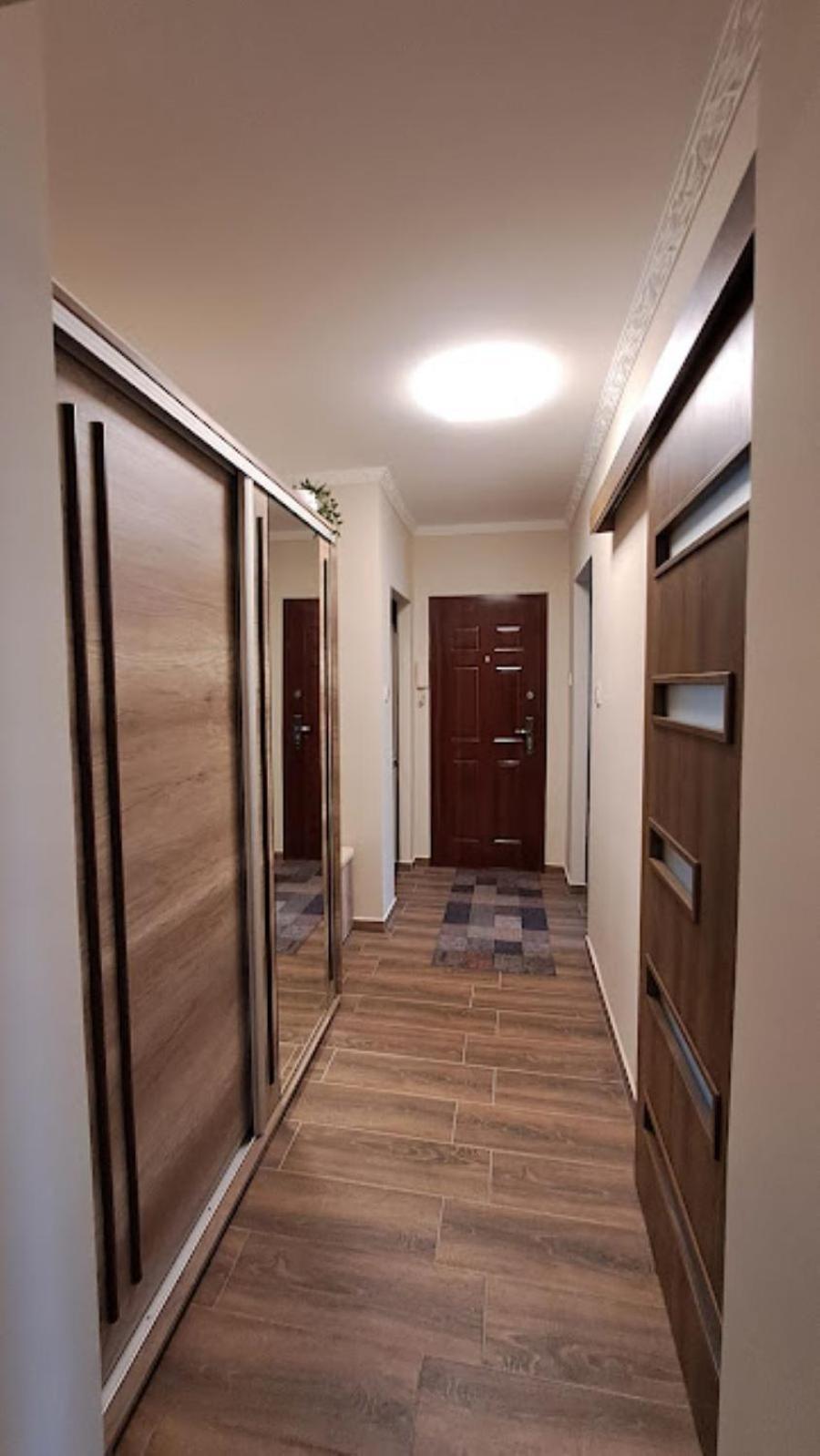 Szilfak City Apartman Hajdúszoboszló Exteriör bild